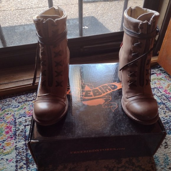 Freebird Bailey Boots - Picture 9 of 14